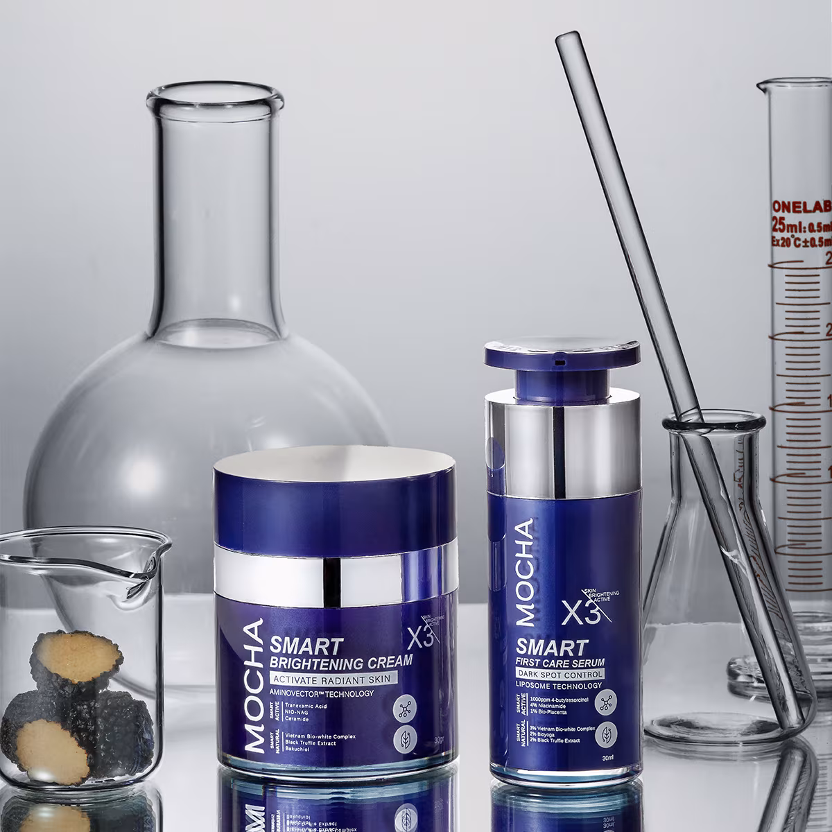 Nám chân sâu là gì? Có giải quyết được không và cần lưu ý gì khi chăm sóc?