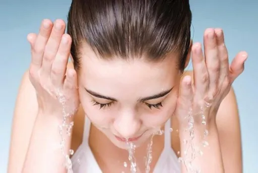 PHÂN BIỆT DA XỈN MÀU VÀ DA NÁM VÀ CÁCH CHĂM SÓC DA HIỆU QUẢ
