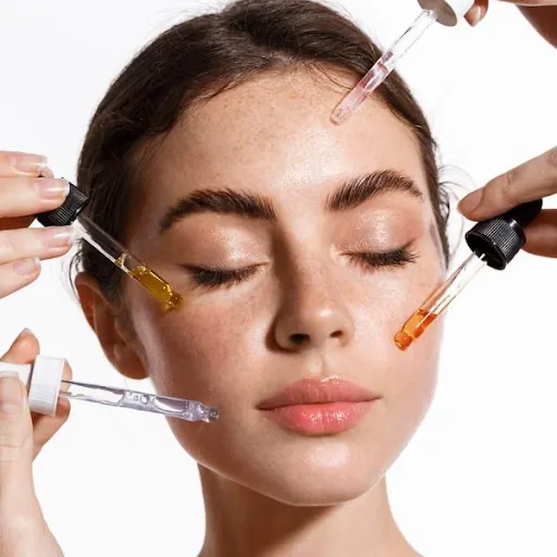 PHÂN BIỆT DA XỈN MÀU VÀ DA NÁM VÀ CÁCH CHĂM SÓC DA HIỆU QUẢ