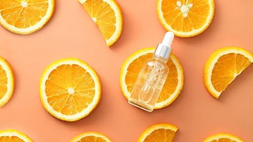 NHỮNG THÀNH PHẦN LÀM MỜ THÂM SẠM TỐT CHO DA NHẠY CẢM, DA SAU KEM TRỘN